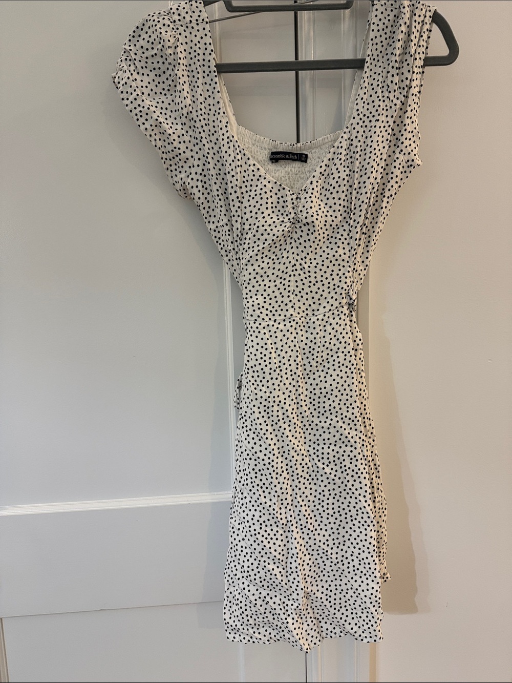 Abercrombie & Fitch White Mini Dress with Black Polka Dots